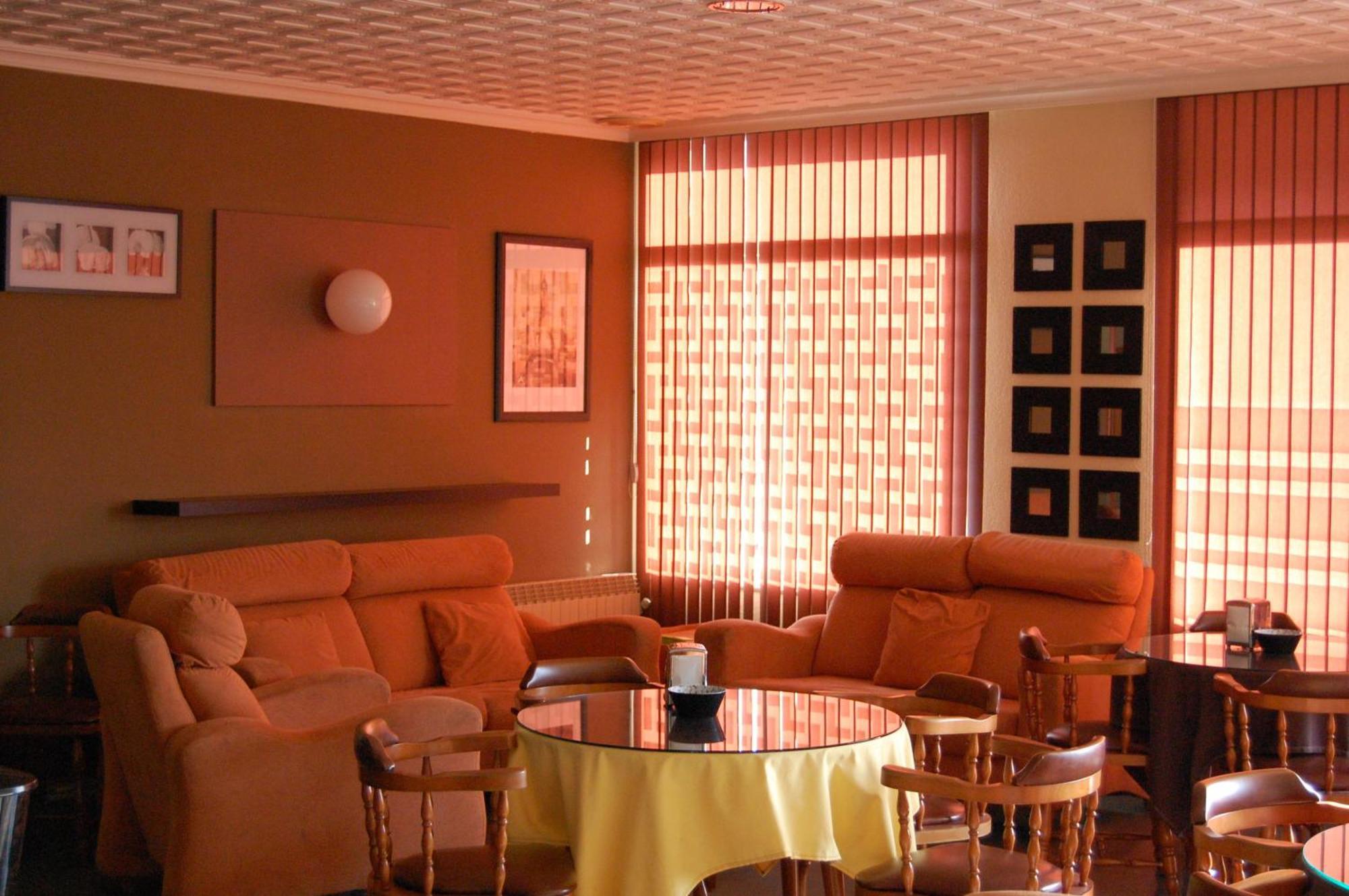 Hotel Paris Poio Esterno foto